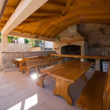 Bobic Διαμέρισμα