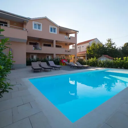 Διαμέρισμα Bobic *