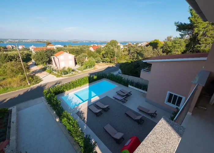 Apartman Bobic *